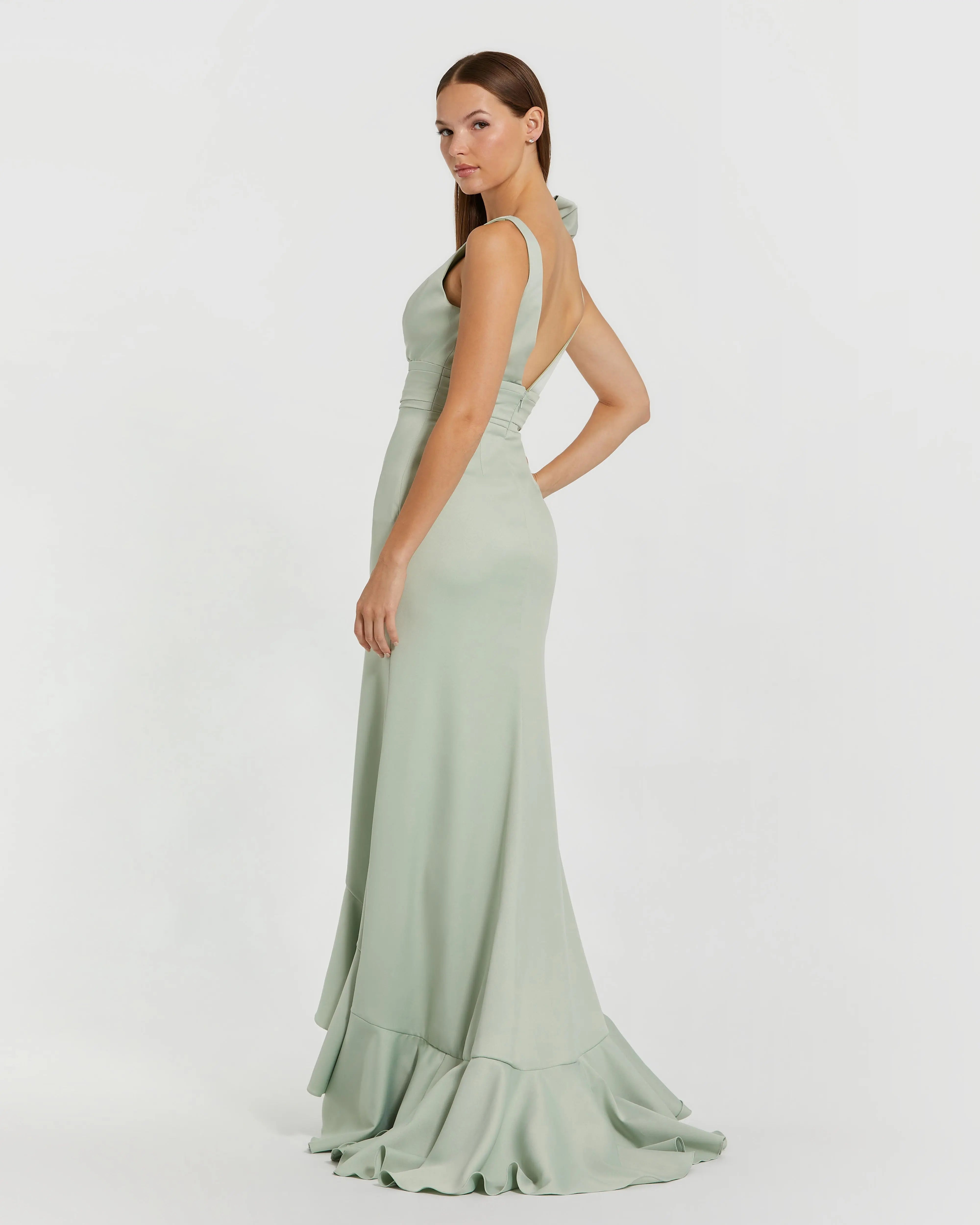 Green Sleeveless Ruffled V-Neck Gown With Bow