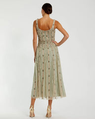 Petite Green Sleeveless Scoop Neck Embellished Midi Dress